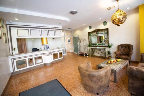 Arabest & Boardinghouse Apartahotel