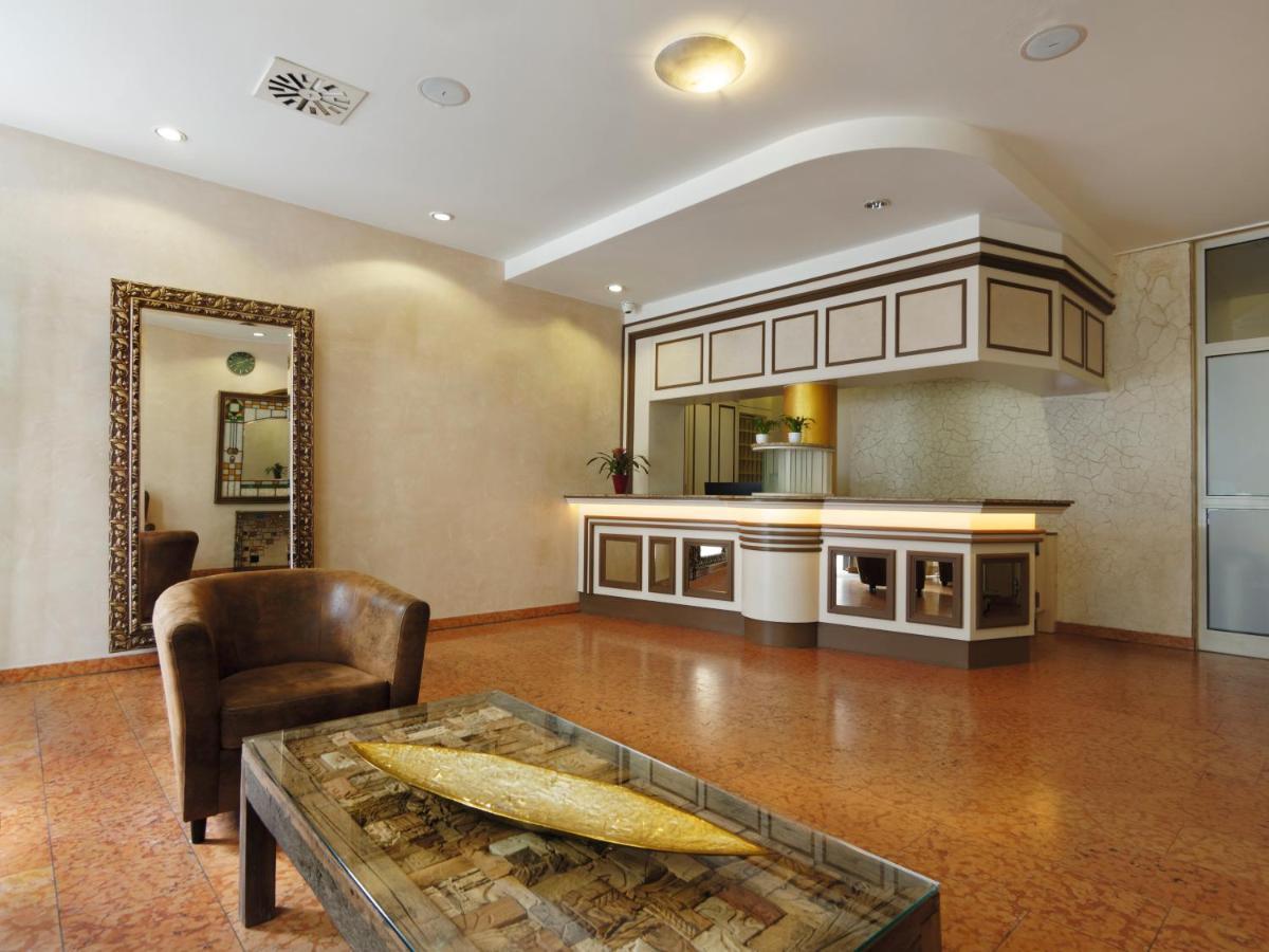 Arabest & Boardinghouse Apartahotel